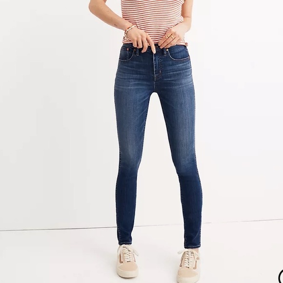 Madewell Denim - Madewell 10" High-Rise Skinny Jeans in Danny Wash